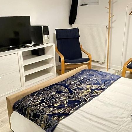 Chambre Chez L'Habitant A Vauxbuin Luaran gambar